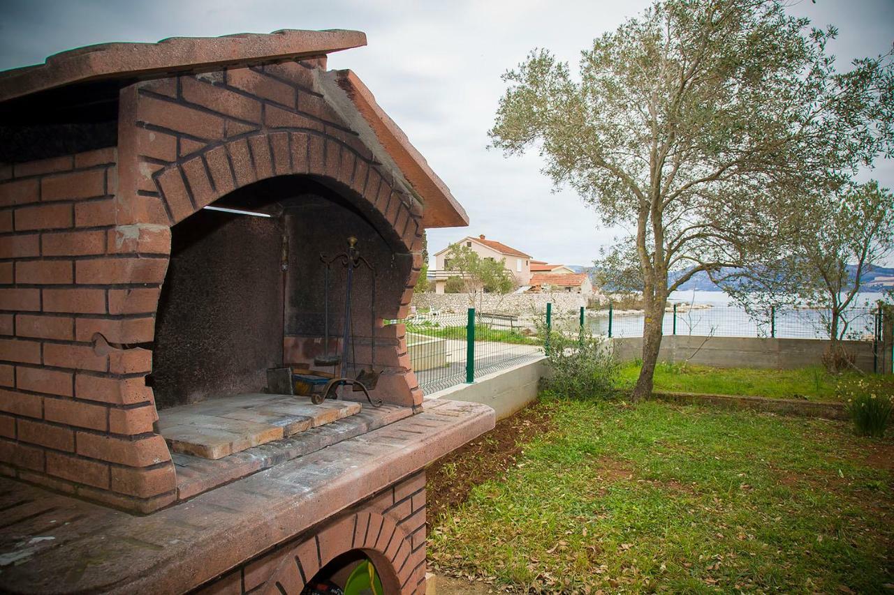 Drače Holiday House "Kale" מראה חיצוני תמונה