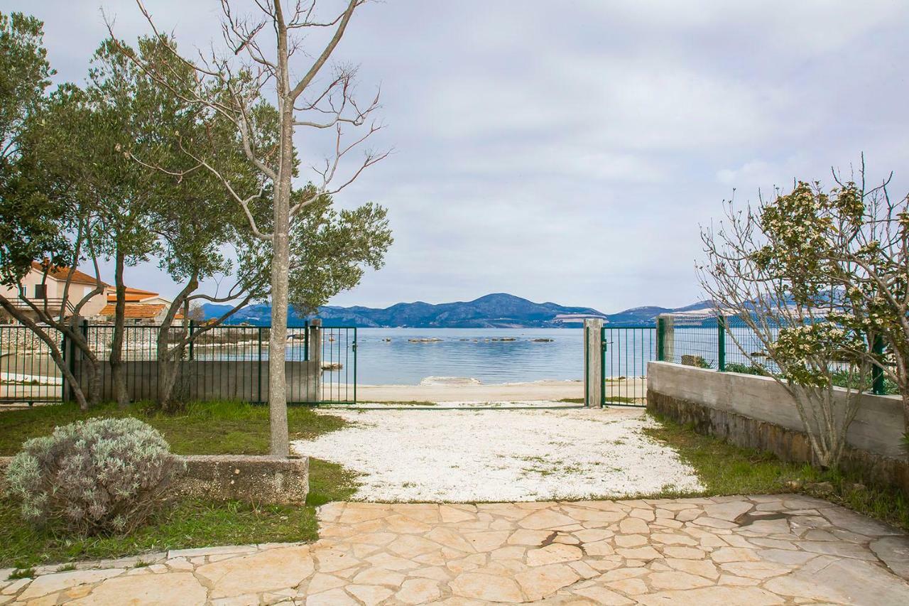 Drače Holiday House "Kale" מראה חיצוני תמונה